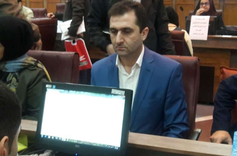 ثبت نام خسرو فرخی به عنوان اولین داوطلب انتخابات شورای شهر رشت
