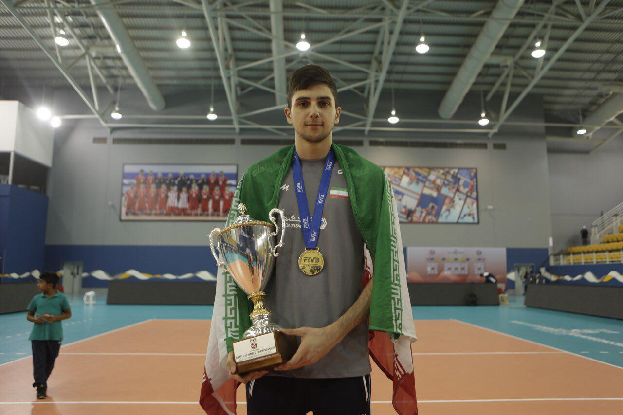 قهرمانی نوجوان گیلانی به همراه تیم ملی والیبال ایران
