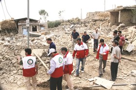 ۴۰۰۰ خانوار زلزله‌زده در کرمانشاه توسط هلال احمر گیلان خدمات‌رسانی شدند