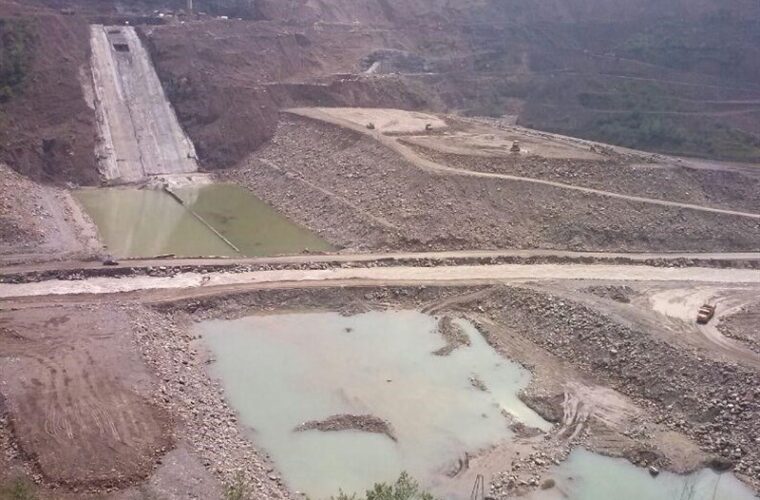 عملیات احداث سد پلرود گیلان با کم‌لطفی مسئولان رو به رو شده است