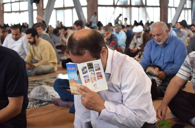 مراسم دعای پرفیض عرفه در شهر رشت به روایت تصاویر