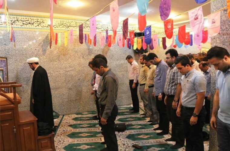 “نماز” در ۲۰۰۰ مدرسه استان گیلان “جماعت” برگزار می‌شود