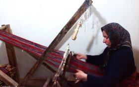قاسم آباد رودسر به عنوان روستای ملی چادر شب بافی ثبت شد
