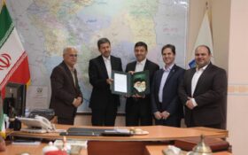 گزارش تصویری/ اعطای حکم ناصر حاج محمدی شهردار جدید رشت توسط معاون عمرانی وزیر کشور