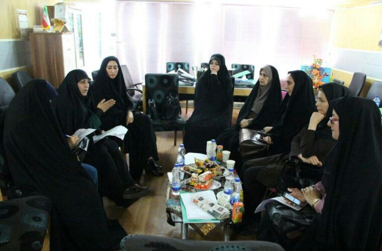 تشکیل هیئت اندیشه ورز جهت بهبود وضعیت عفاف و حجاب در شهرداری