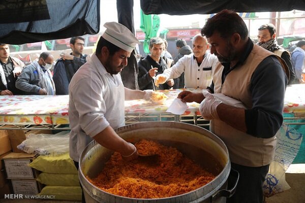 اطعام روزانه ۴ هزار زائر در کربلای معلی توسط شهرداری رشت