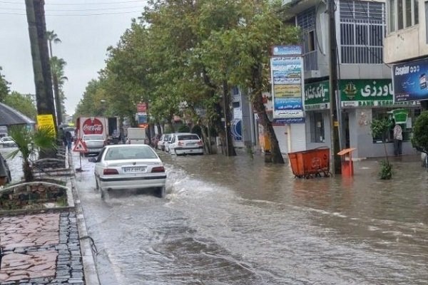 آبگرفتگی ۶۰۰ واحد مسکونی براثر بارندگی روزهای گذشته در گیلان