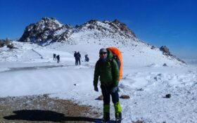 دعوت از عضو داوطلب جمعیت هلال احمر رضوانشهر به اردوی انتخابی تیم ملی کوهنوردی