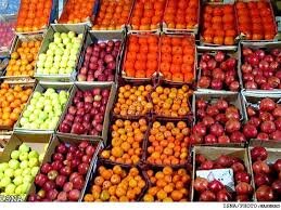 توزیع میوه‌های باکیفیت برای شب عید گیلانیان