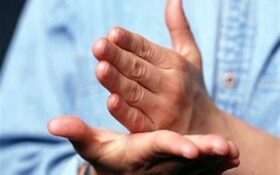 شرایط استفاده از “زبان اشاره” در ادارات و اماکن‌عمومی استان گیلان فراهم نیست
