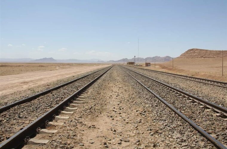 راه‌اندازی راه‌آهن رشت-آستارا مزایای اقتصادی فراوانی برای کشور دارد