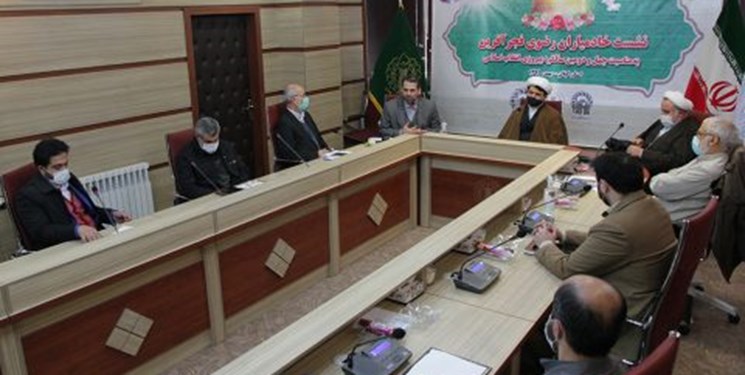 حضور ۳۰۰۰ خادمیاران رضوی فجرآفرین در برنامه‌های دهه فجر/ ترکیب «جمهوری اسلامی» اتحادی است نه انضمامی