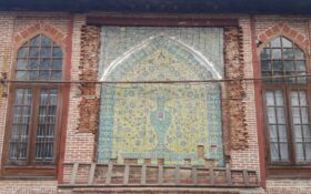 مرمت کاشی‌های مسجد مستوفی رشت نیازمند اعتبار