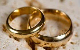 پرداخت بیش از ۱۴۰۰ هدیه ازدواج به افراد تحت پوشش در گیلان