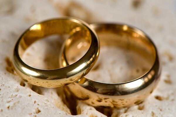 پرداخت بیش از ۱۴۰۰ هدیه ازدواج به افراد تحت پوشش در گیلان