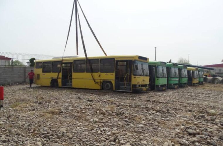 استرداد اتوبوس های توقیف شده شهرداری رشت از قزوین