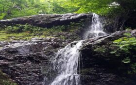 سفر به دره سیاه‌مزگی با خنکای آبشارهای «سیاکش و دره کش»