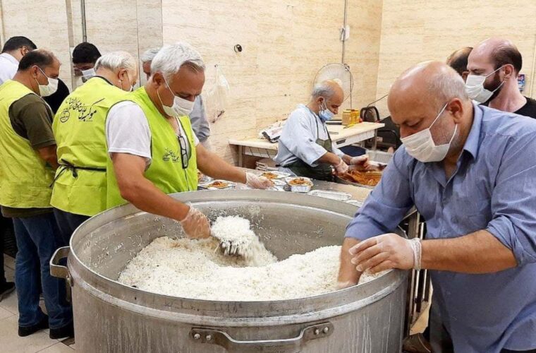 پخت بیش از ۵ هزار پرس غذای گرم به مناسبت عید غدیر در رشت