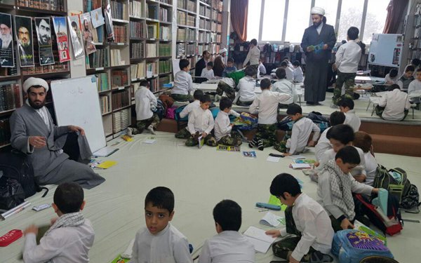 تشریح فعالیت‌های اولین مدرسه مسجد محور گیلان/ ارتباط تنگاتنگ دانش‌آموزان با مربیان