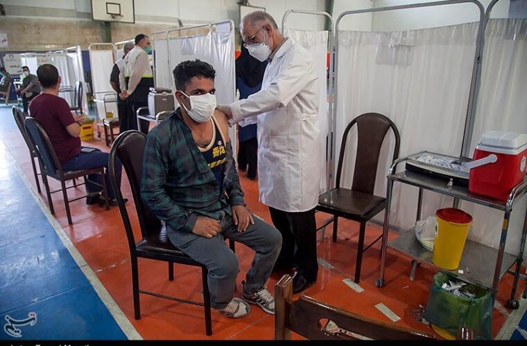 دومین مرکز شبانه‌روزی واکسیناسیون کرونا در رشت راه اندازی شد