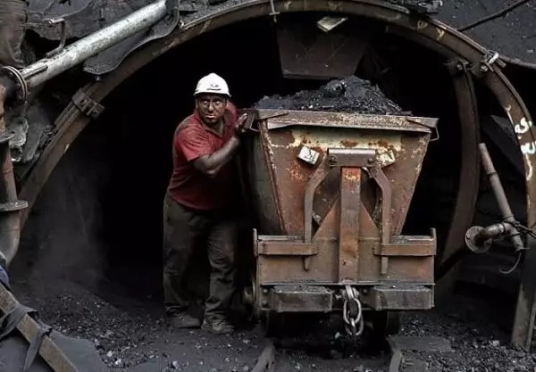 ۳ دهه از خاموشی معدن «سنگرود» گذشت/ روزنه های امید برای بازگشایی