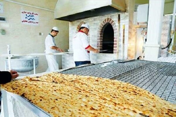 نان‌هایی که با افزایش قیمت در گیلان آب رفتند/ شهروندان ناراضی از کیفیت پایین