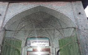 زیارتگاهی در جوار مسجد لاله شوی/ بقعه خواهر امام و احداث سردر ضلع شرقی