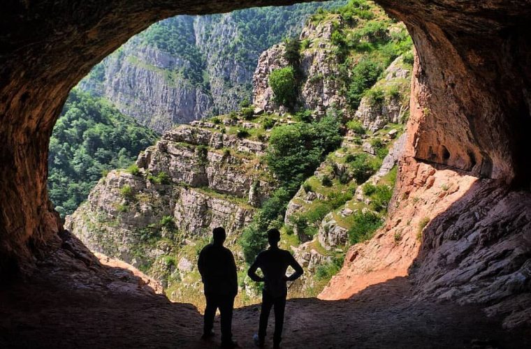 بهره برداری از غار ۲۳۰ هزار ساله برای موزه و رستوران در گیلان