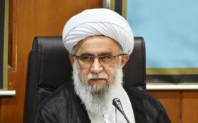 ثبت نام آیت الله رمضانی گیلانی برای انتخابات مجلس خبرگان رهبری