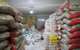 کشف بیش از ۱۱۷ تن برنج خارجی قاچاق در گیلان