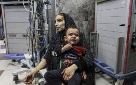 شهادت صدها نفر از مردم غزه دل هر انسان آزاده ای را به درد می آورد