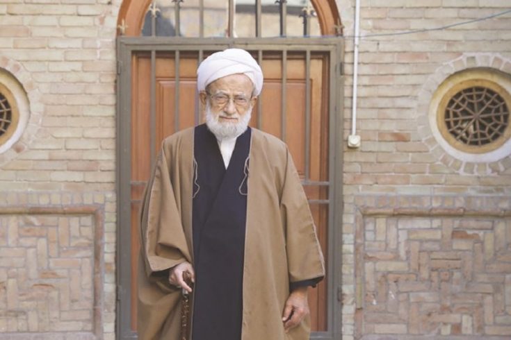 فرار قاتل محافظ آیت الله امامی کاشانی با پوشش چادر از زندان رشت