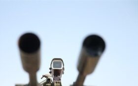 برگزاری رزمایش پدافند هوایی نیروی دریایی در آستارا/مردم نگران صدای انفجار نباشند
