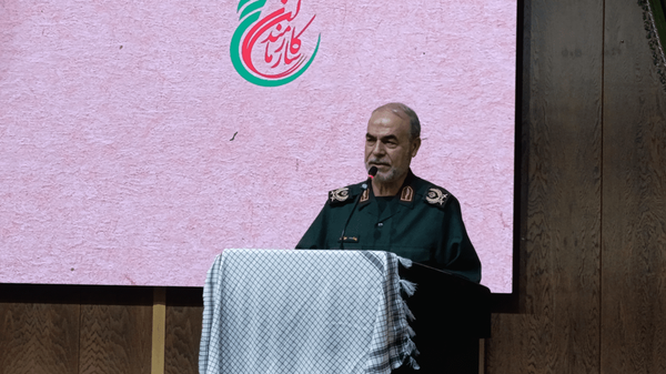 جنگ ۱۲ روزه نشان داد بسیج ستون اصلی انقلاب است جنگ ۱۲ روزه نشان داد بسیج ستون اصلی انقلاب است