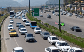ثبت ورود ۲۳۰۰۰۰ دستگاه خودرو به استان گیلان