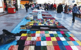 ساماندهی دست‌فروشان رشت باید از مرحله شناسایی فراتر برود
