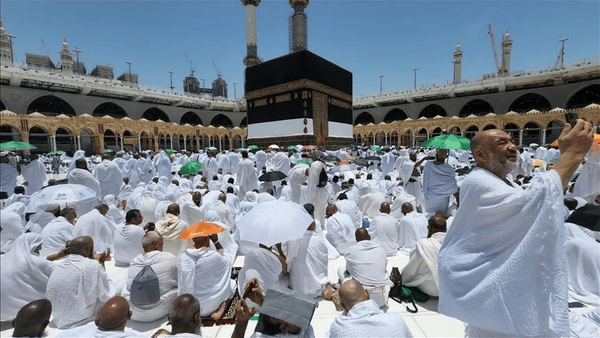 یکچهارم سهمیه حج ۱۴۰۶ در کمتر از ۲۴ ساعت پر شد یکچهارم سهمیه حج ۱۴۰۶ در کمتر از ۲۴ ساعت پر شد