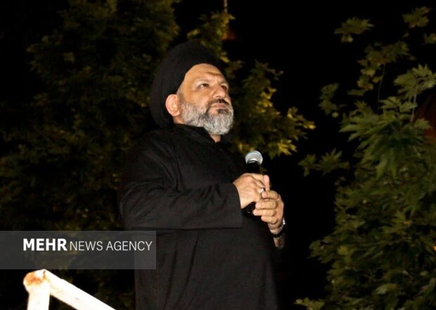 حکم فراملی رهبری دشمنان را به وحشت انداخت حکم فراملی رهبری دشمنان را به وحشت انداخت