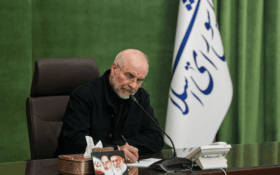 اکبر عبدی حلاوت هنر اصیل را به خانه‌ها آورد