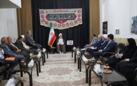 فضیلت گره‌گشایی از کار مؤمن بالاتر از مستحبات است