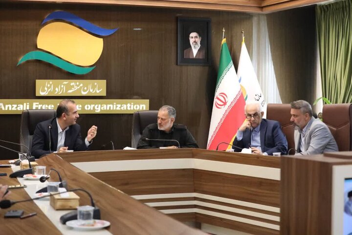 منطقه آزاد انزلی یک کریدور وارداتی برای تامین نیازهای کشور است منطقه آزاد انزلی یک کریدور وارداتی برای تامین نیازهای کشور است