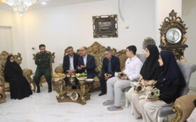 تجلیل استاندار گیلان از سه‌قلوهای رتبه برتر کنکور